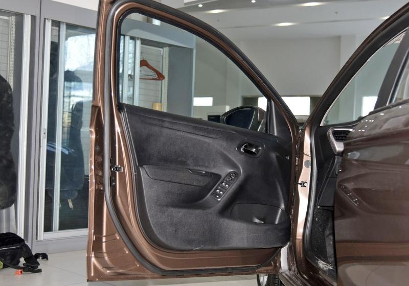 2016�� 1.6L �Զ����ʰ�