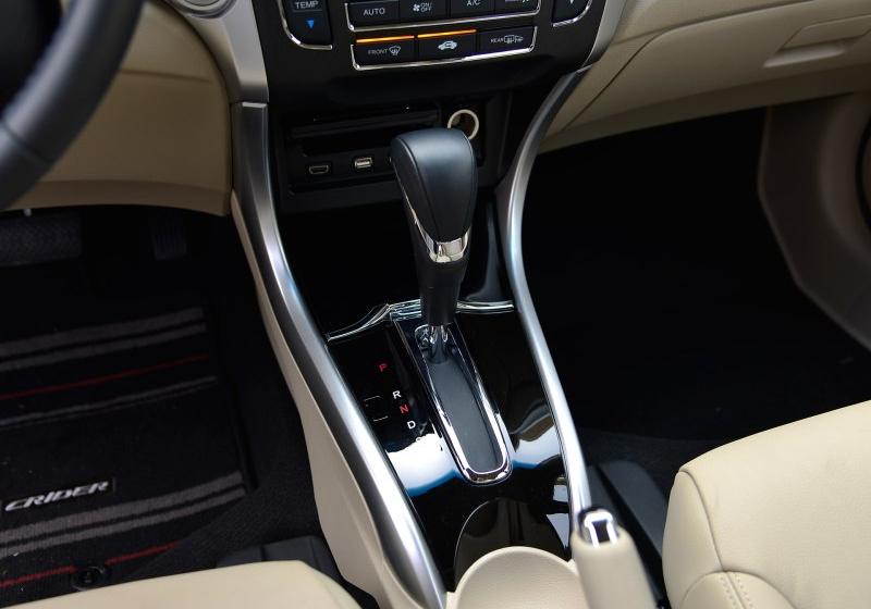 2016�� 1.8L CVT�콢��