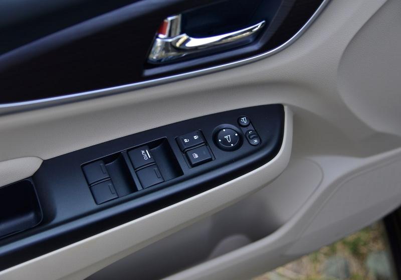 2016�� 1.8L CVT�콢��