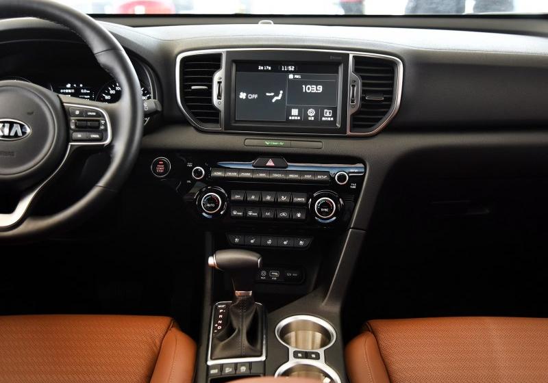 2016�� 2.0L �Զ�����Premium