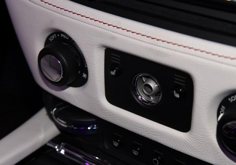 2016款 6.6T 永恒之爱典藏版