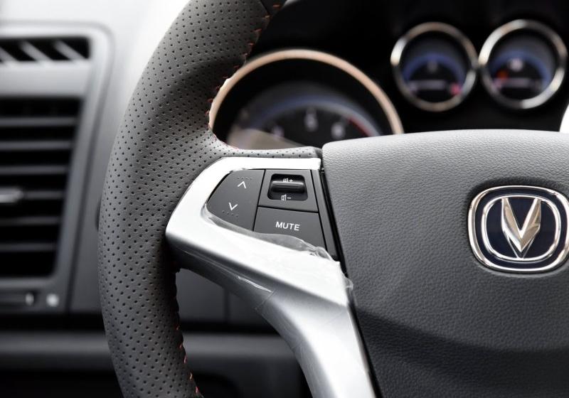 2016�� 1.6L �Զ������� ��V