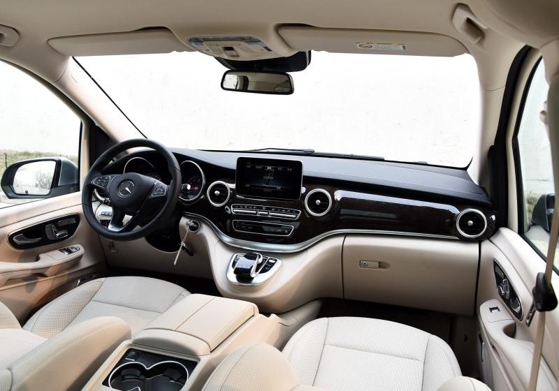 2016�� V 260 L ���ӳ���