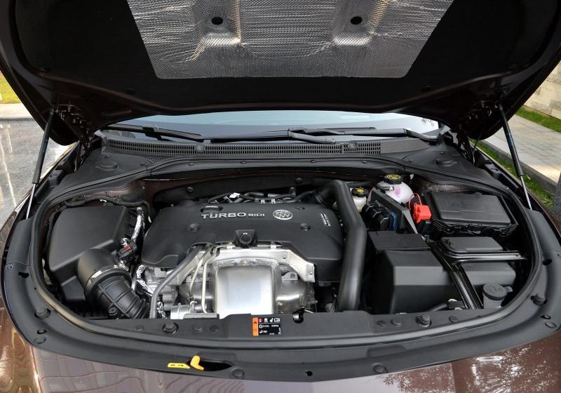 2016�� 28T �콢��