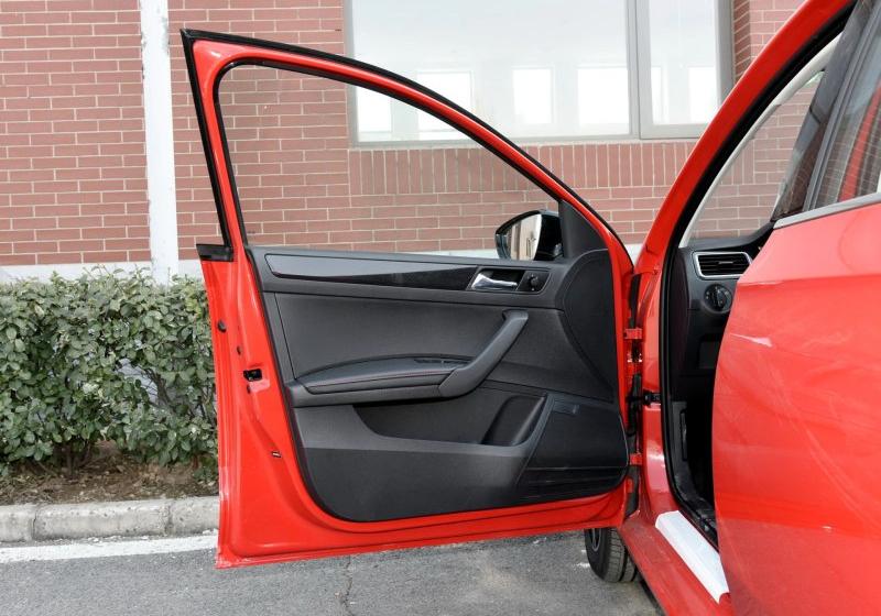 2016�� �Ŀ� 1.6L �Զ����а�