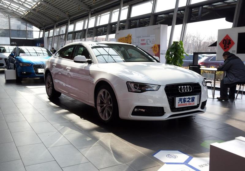 2016 Ŀ Sportback 45 TFSI 