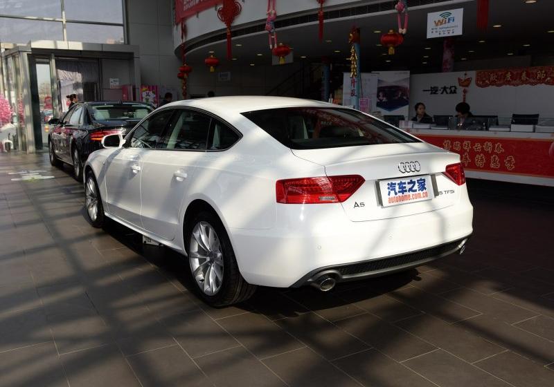 2016 Ŀ Sportback 45 TFSI 