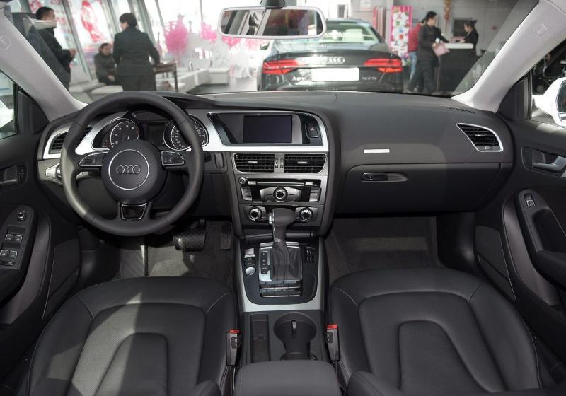 2016 Ŀ Sportback 45 TFSI 