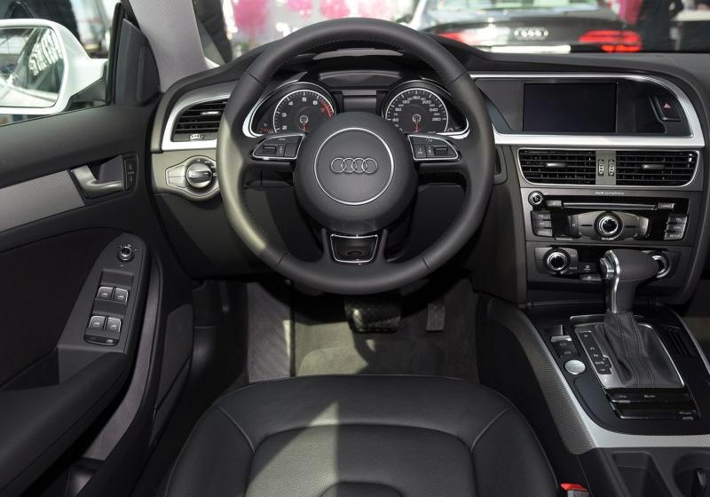 2016 Ŀ Sportback 45 TFSI 