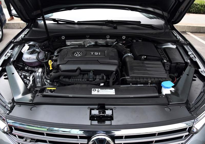 2016�� 380TSI ����R-line��