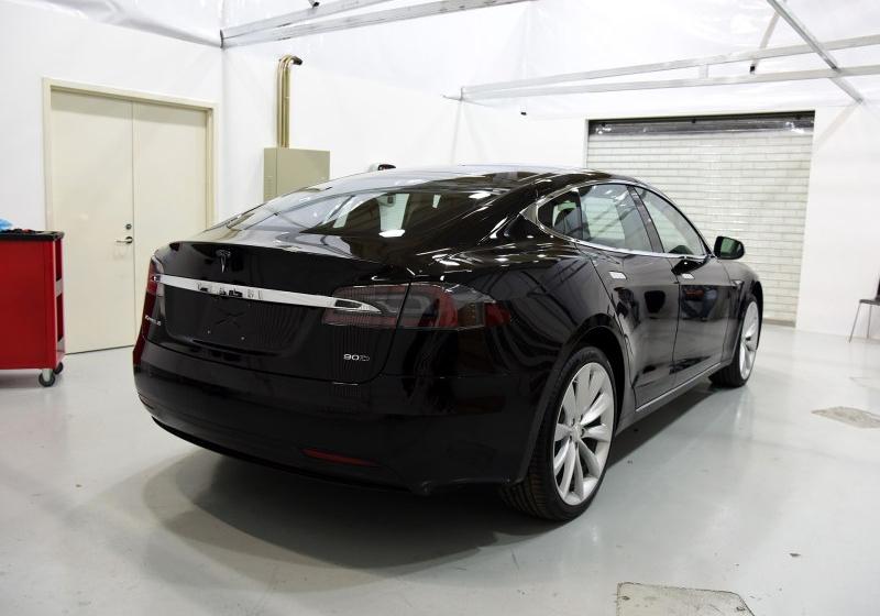 2016 MODEL S 90D