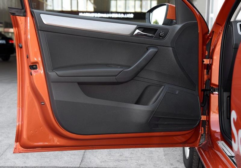 2015�� ���� 230TSI DSG������