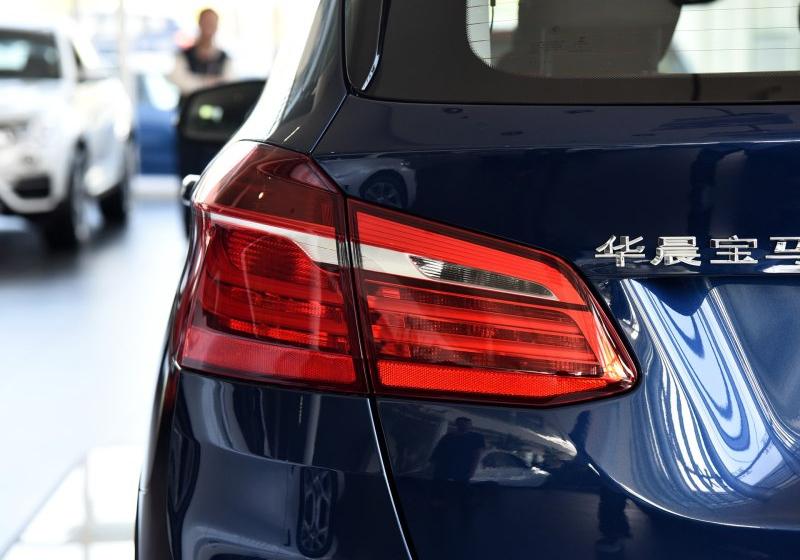 2016�� 218i ������