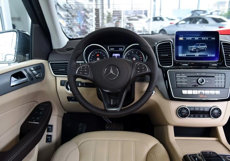 2016 GLS 400 4MATIC