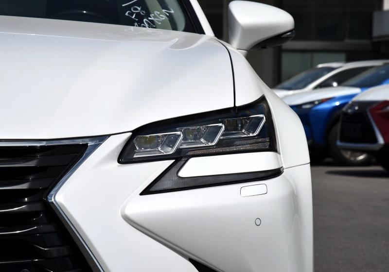 2016�� 300h ������