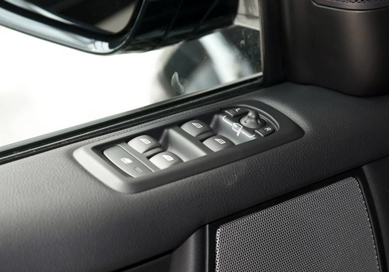 2016 3.0 SC ׺ڵذ SE