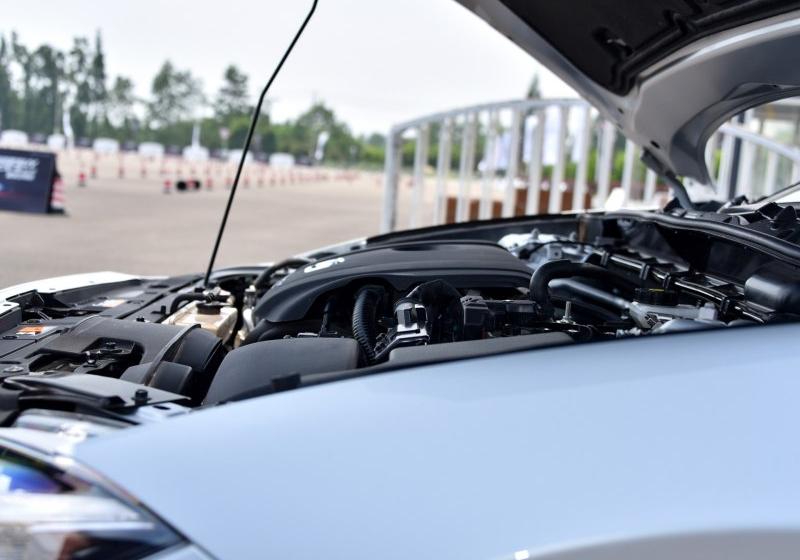 2016 2.5L ԶCore