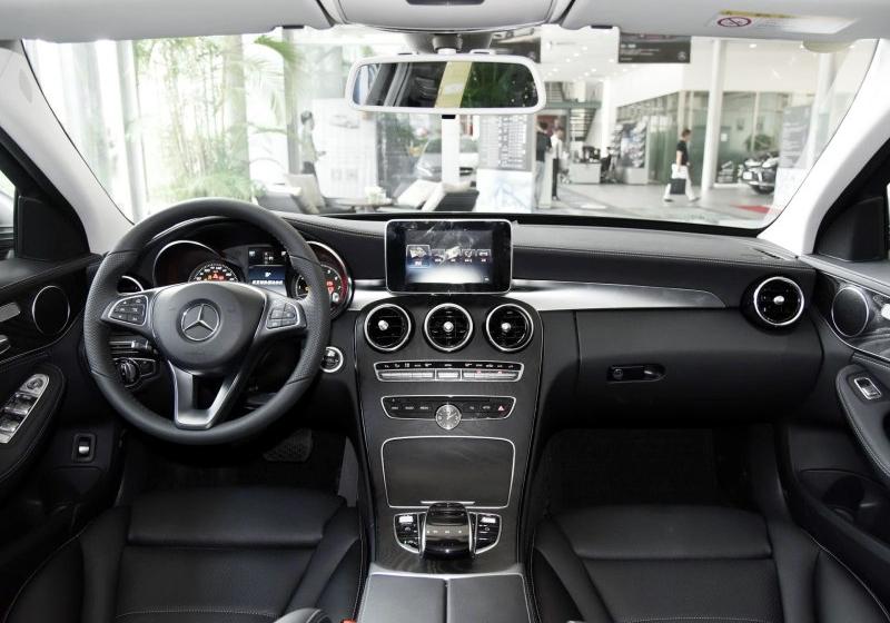 2016 C 200 L ˶