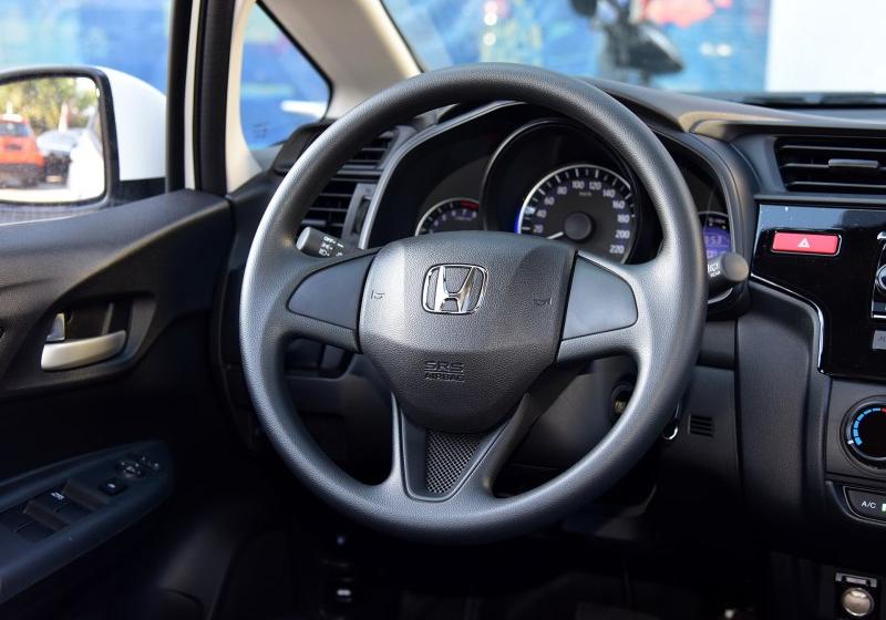 2016 1.5L LXS CVT촰