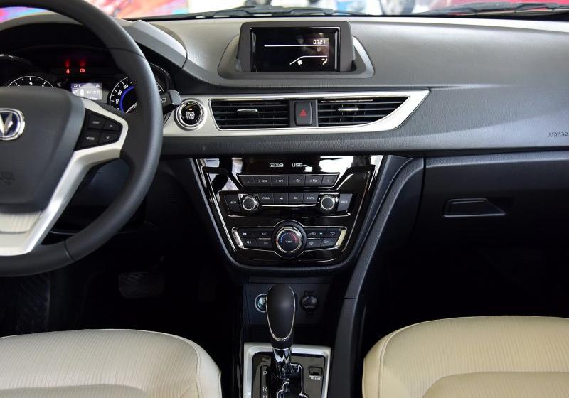 2016�� 1.6L �Զ��ֶ��� ��V