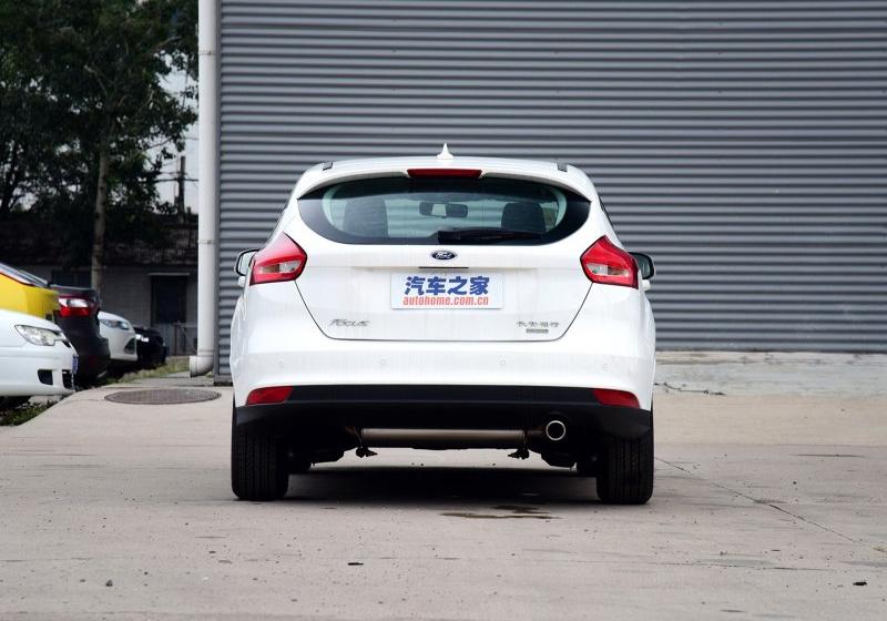 2017  EcoBoost 180 ԶӢ