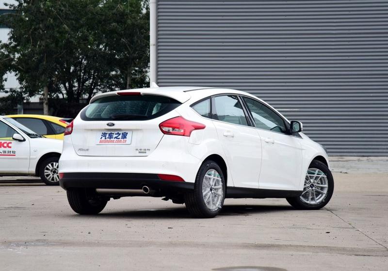 2017  EcoBoost 180 ԶӢ