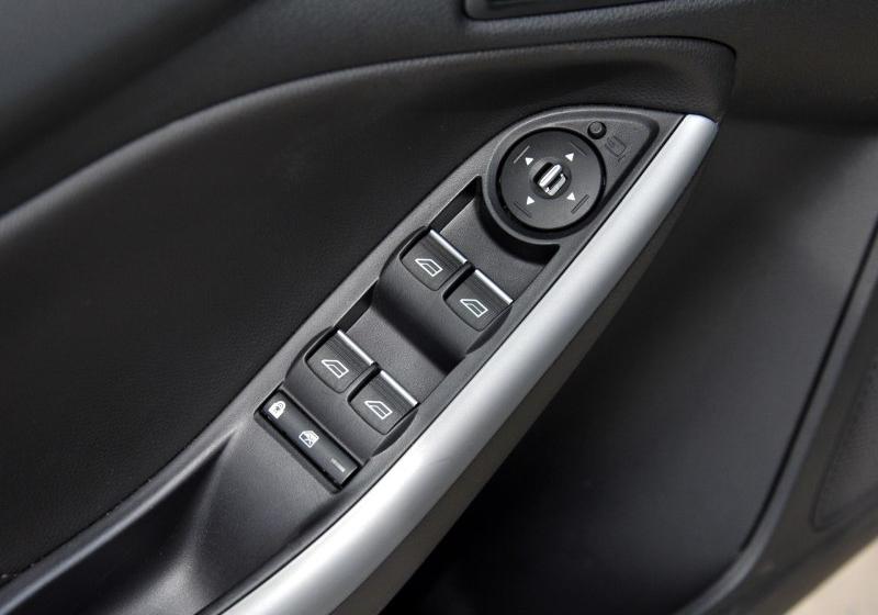 2017  EcoBoost 180 Զ˶