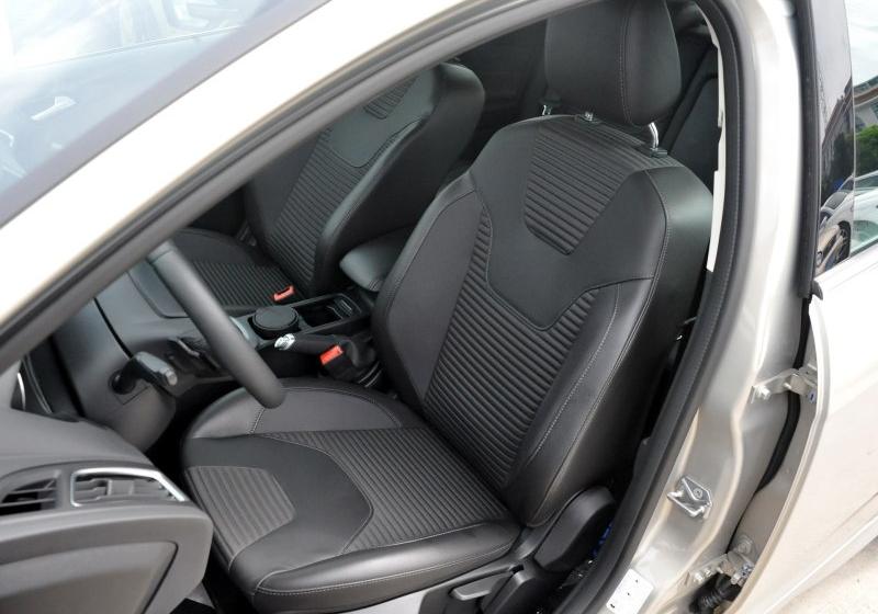 2017  EcoBoost 180 Զ˶