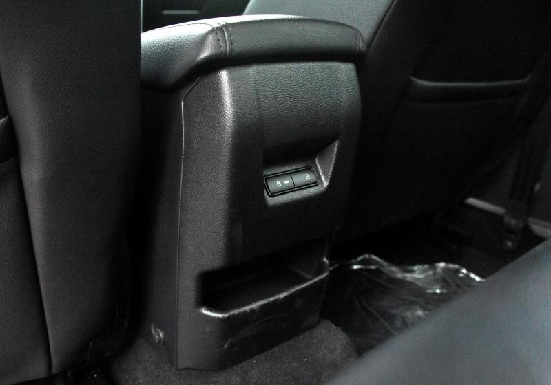 2017  EcoBoost 180 Զ˶