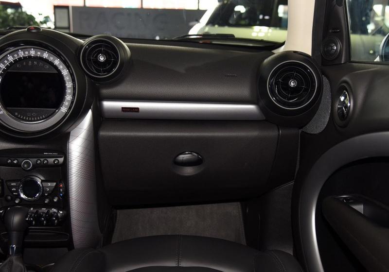 2016 1.6T COOPER ALL4 Park Lane