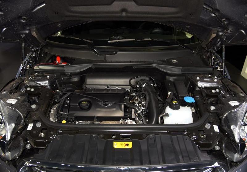 2016 1.6T COOPER ALL4 Park Lane