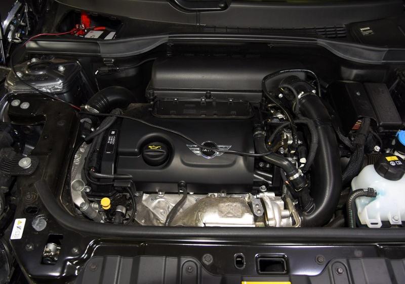 2016 1.6T COOPER ALL4 Park Lane