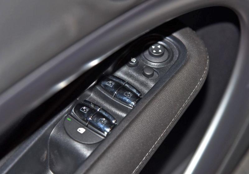 2016 1.6T COOPER S ALL4 װ