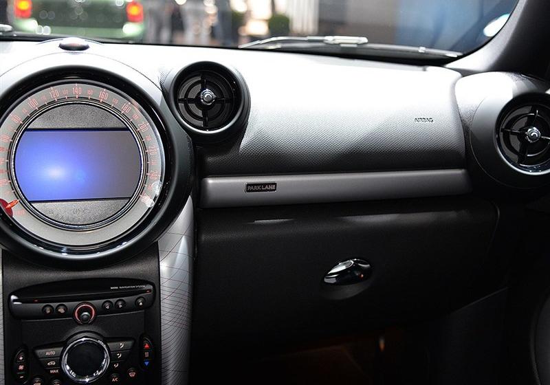 2016 1.6T COOPER S ALL4 Park Lane