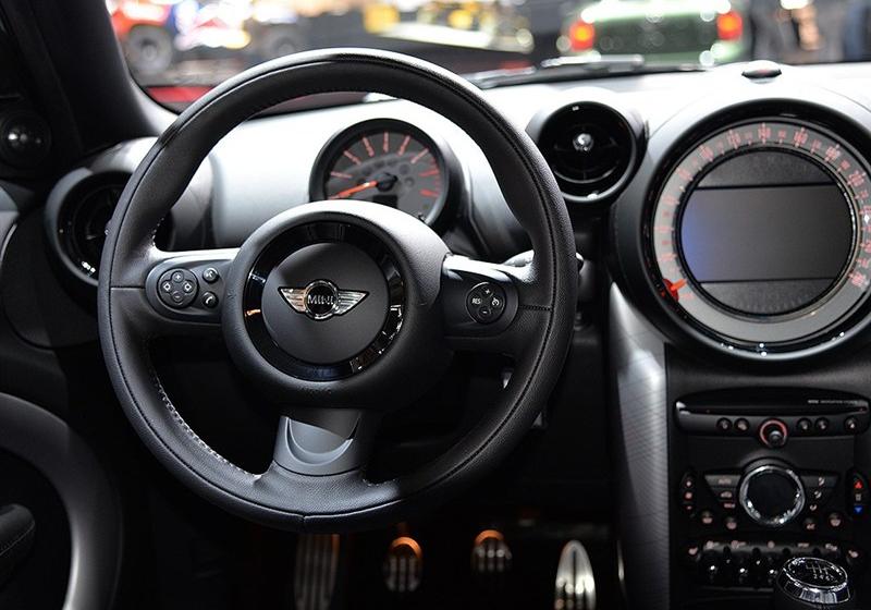 2016 1.6T COOPER S ALL4 Park Lane