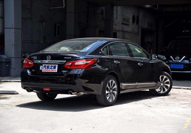 2016  2.5L XV-VIP콢