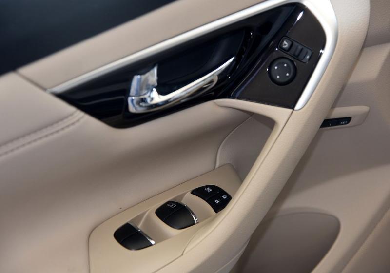 2016  2.5L XV-VIP콢