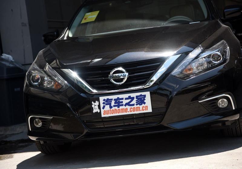 2016  2.5L XV-VIP콢