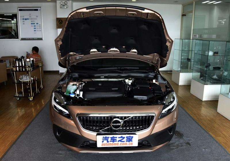 2017 Cross Country 1.5T T3 Ű