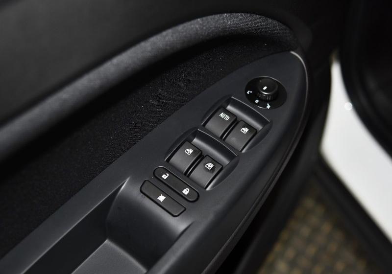 2016�� 1.5L �ֶ���׼��