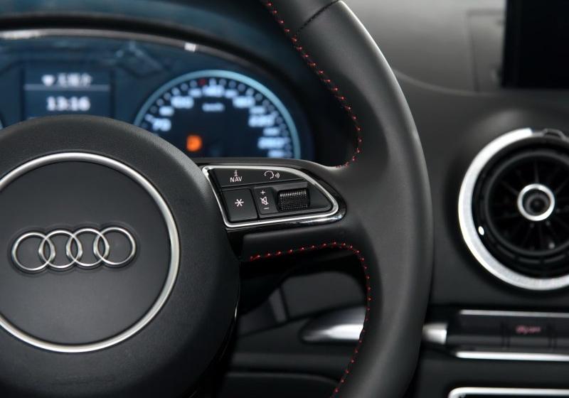 2016 Sportback 35 TFSI ر