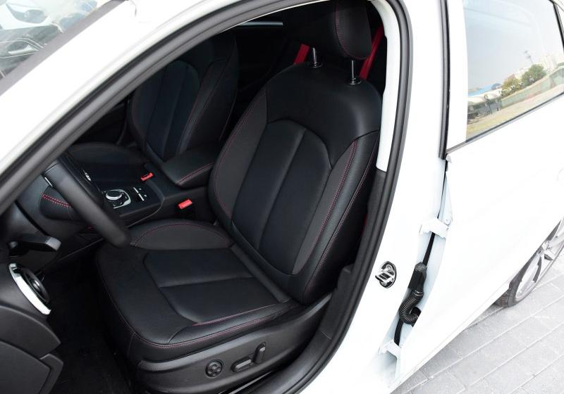 2016 Limousine 35 TFSI ر