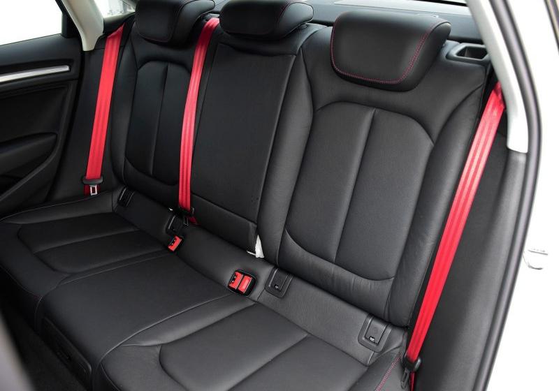 2016 Limousine 35 TFSI ر