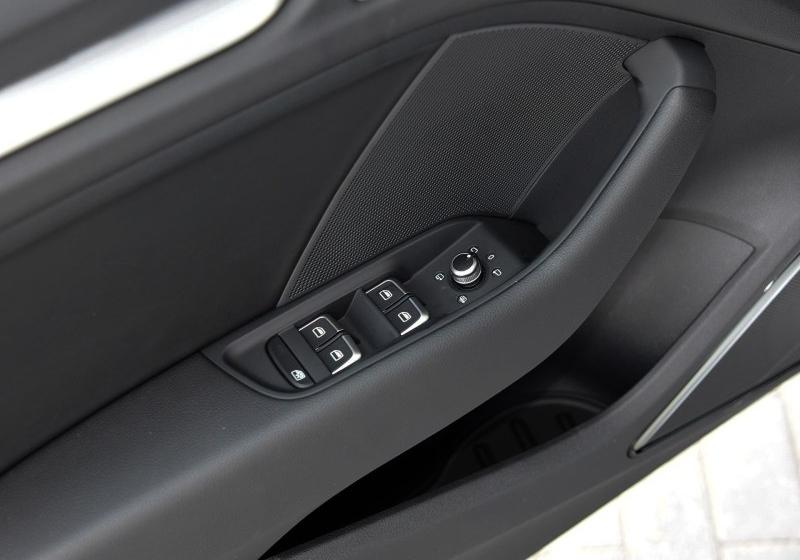 2016 Limousine 35 TFSI ر