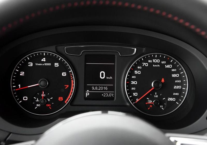 2016 35 TFSI quattro ȫʱر