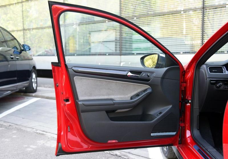 2016�� 2.0TSI GLI