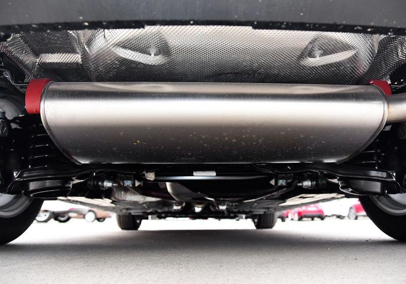 2017  EcoBoost 180 ԶӢ