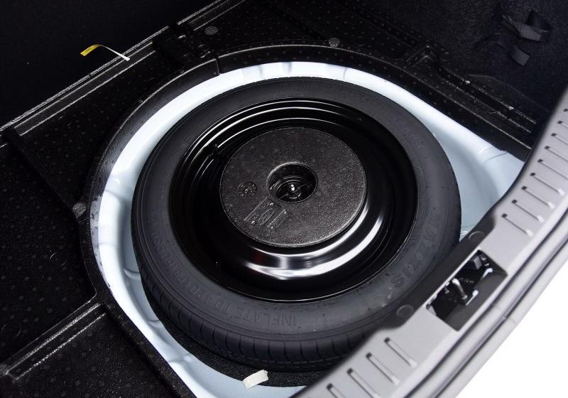 2017  EcoBoost 180 ԶӢ