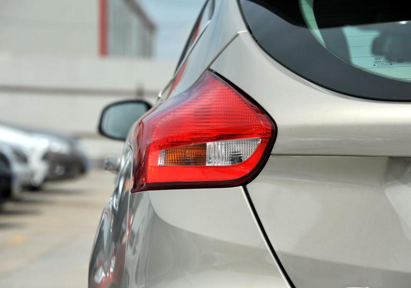 2017  EcoBoost 180 Զ˶