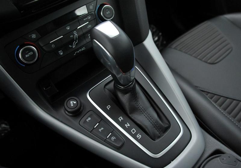 2017  EcoBoost 180 Զ˶